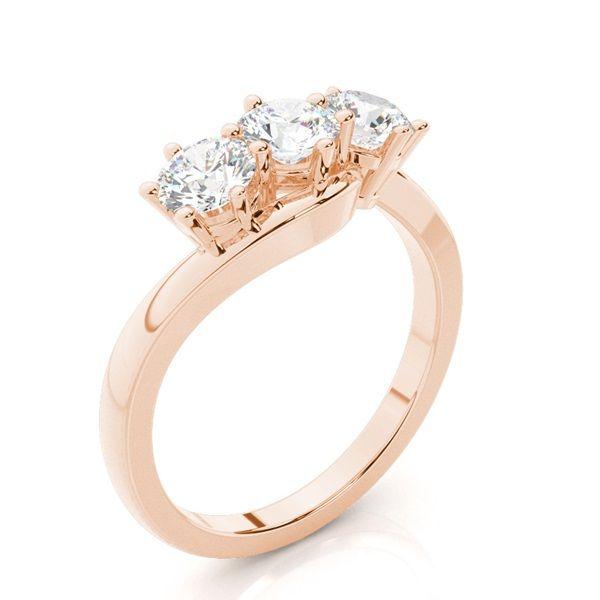 Trestensring i roséguld med diamanter